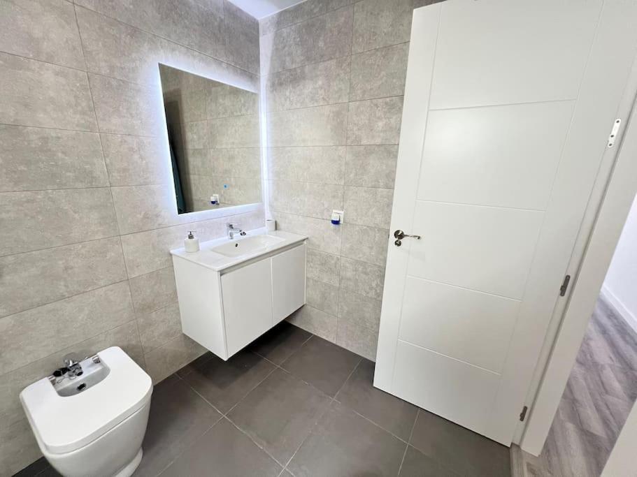 Pushe Penthouse Playa Granada Beach & Golf 5 Μοτρίλ Εξωτερικό φωτογραφία