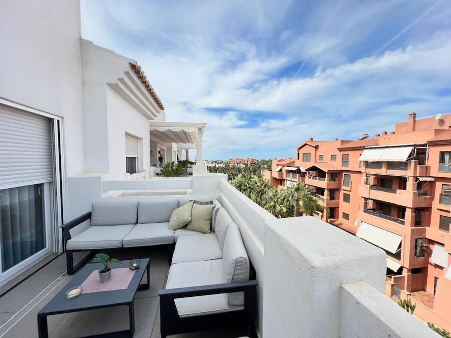 Pushe Penthouse Playa Granada Beach & Golf 5 Μοτρίλ Εξωτερικό φωτογραφία
